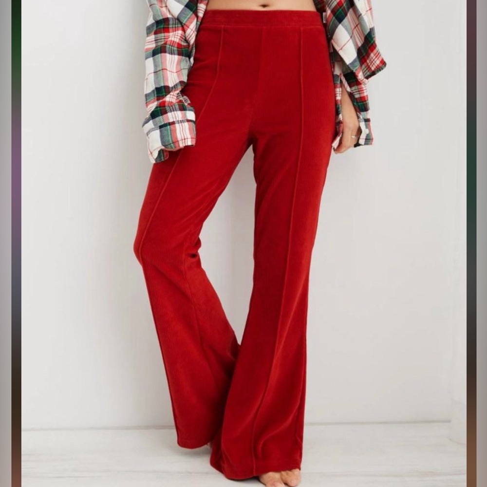NWOT aerie flares